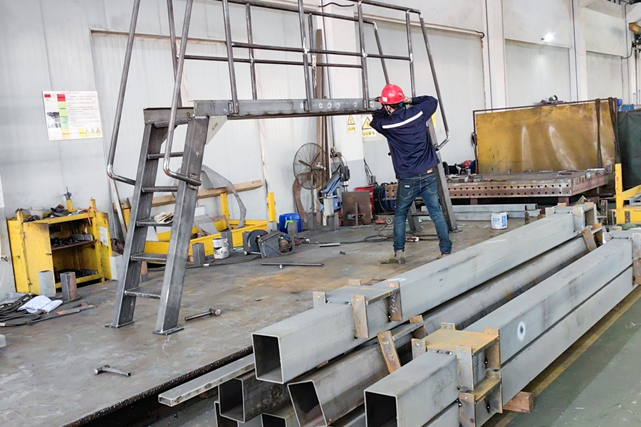 سازه های فولادی سفارشی